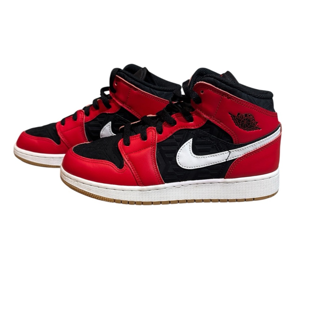 Nike Air Jordan 1 Mid GS  lack & Red size 6.5Y DQ8418-006